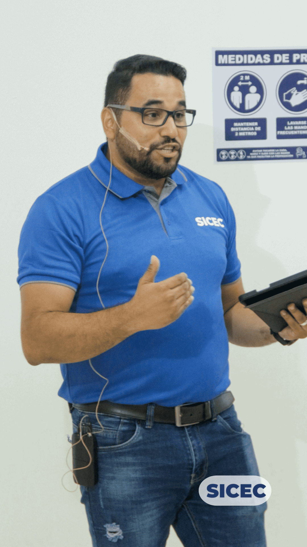 Roger Ruiz - SICEC 4